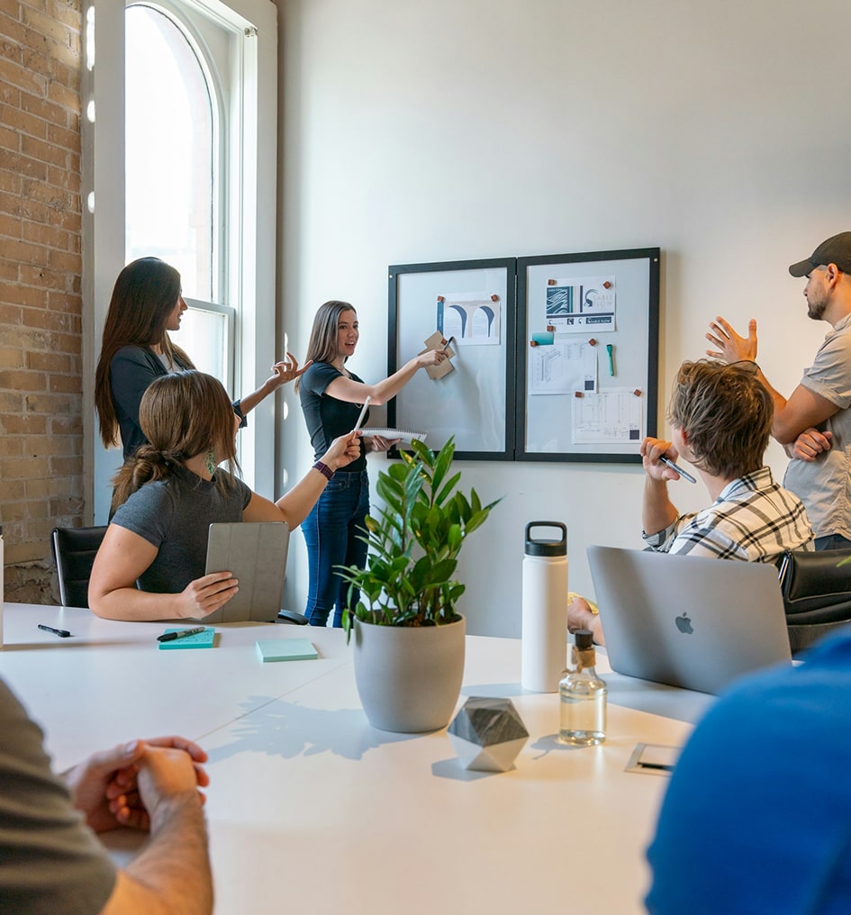 Creative service image